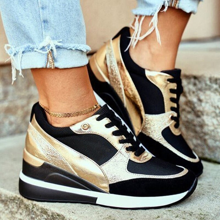 WILLA - STYLISH SNEAKERS